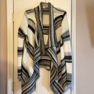 MULTI COLOR NEW YORK AND COMPANY CARDIGAN